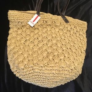 IZOD Large straw bag NWT